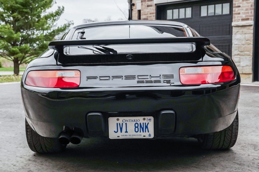 '90 Porsche 928 GT Supercharged... ça, c'est pas d'origine ! 6