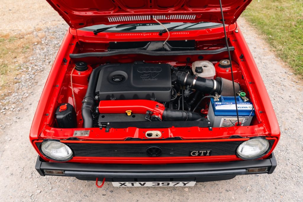 '83 VW Golf GTi - Parfaite en 1.8 T ! 16