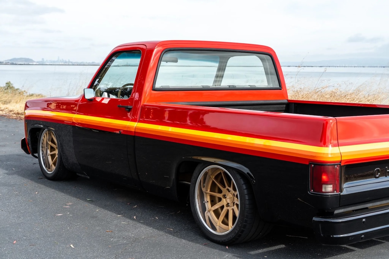 '74 Chevrolet C10 LS3 - The Cannonball C10 ! 1