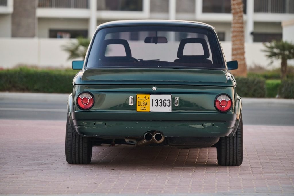 '76 BMW 2002 Restomod - Vintage mais moderne ! 5