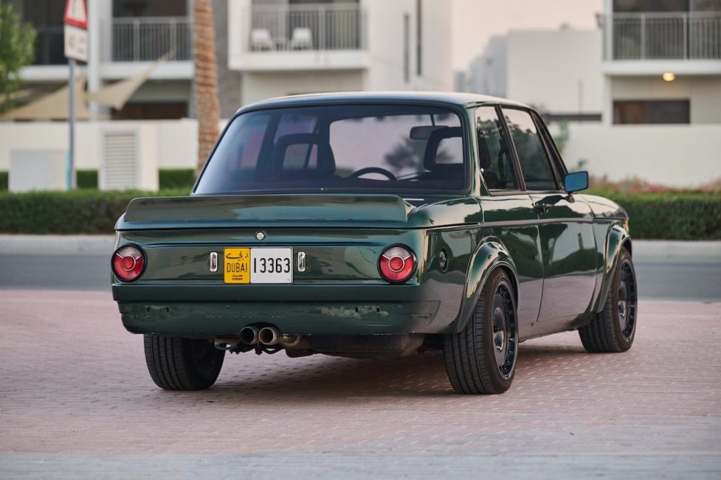 '76 BMW 2002 Restomod - Vintage mais moderne ! 3