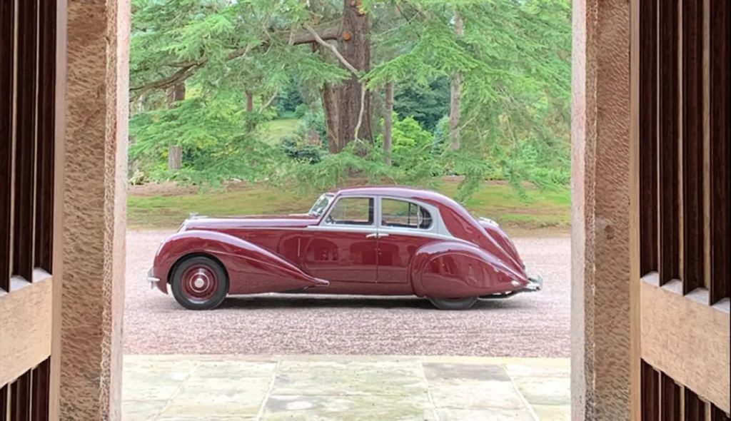 '39 Bentley Corniche Mulliner : Haute couture 11