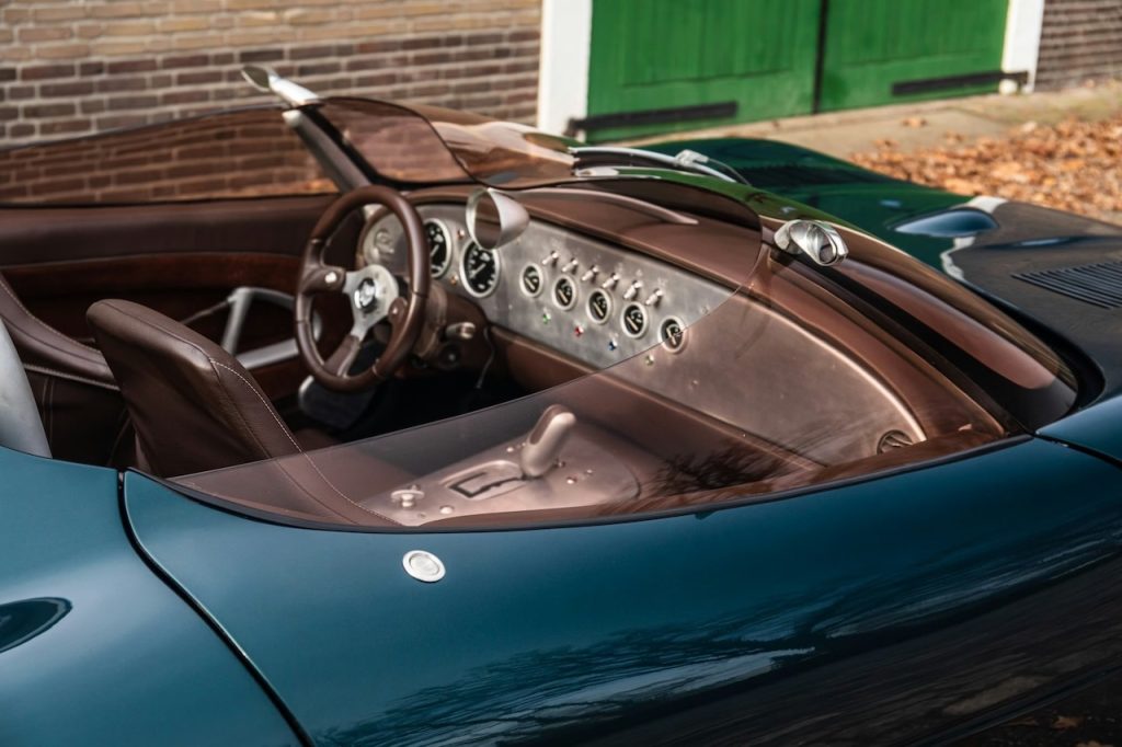 '99 Jaguar XK180 Concept - Une XKR qui joue au Top Model ! 27