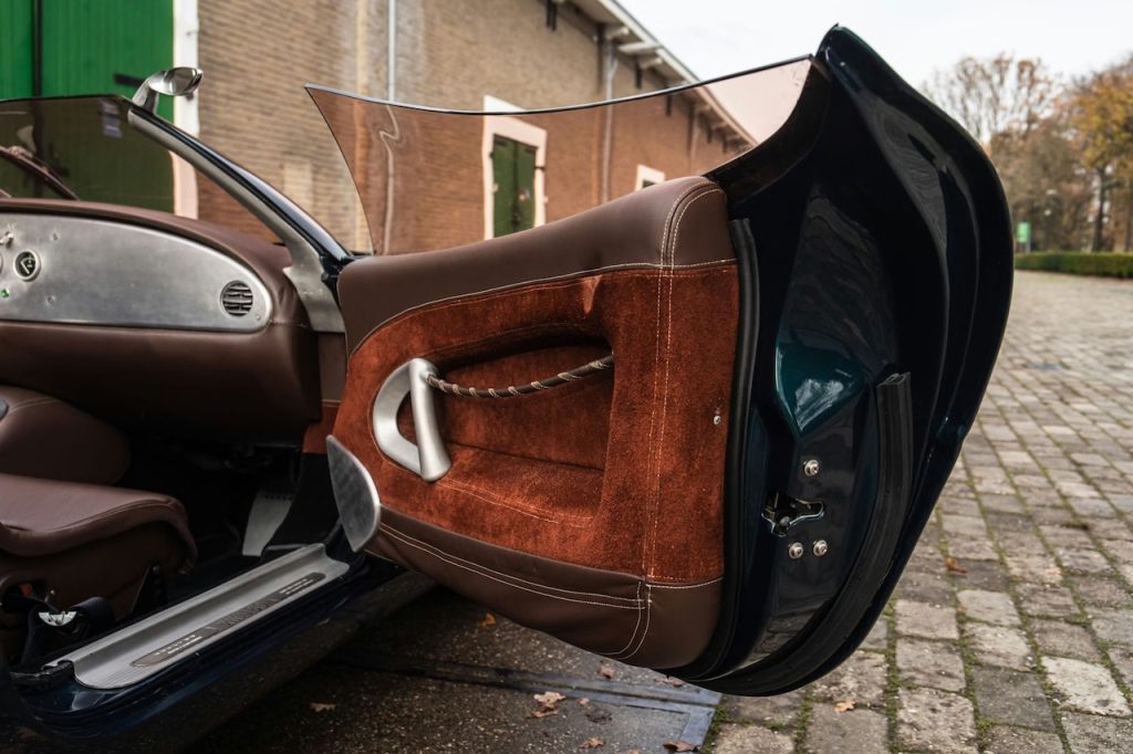 '99 Jaguar XK180 Concept - Une XKR qui joue au Top Model ! 36