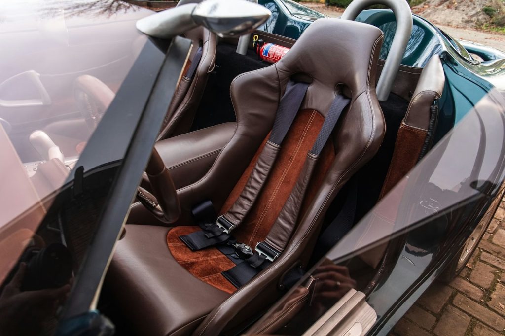 '99 Jaguar XK180 Concept - Une XKR qui joue au Top Model ! 31