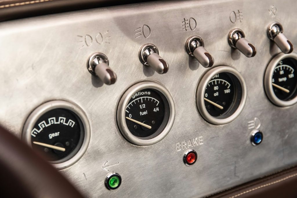 '99 Jaguar XK180 Concept - Une XKR qui joue au Top Model ! 34