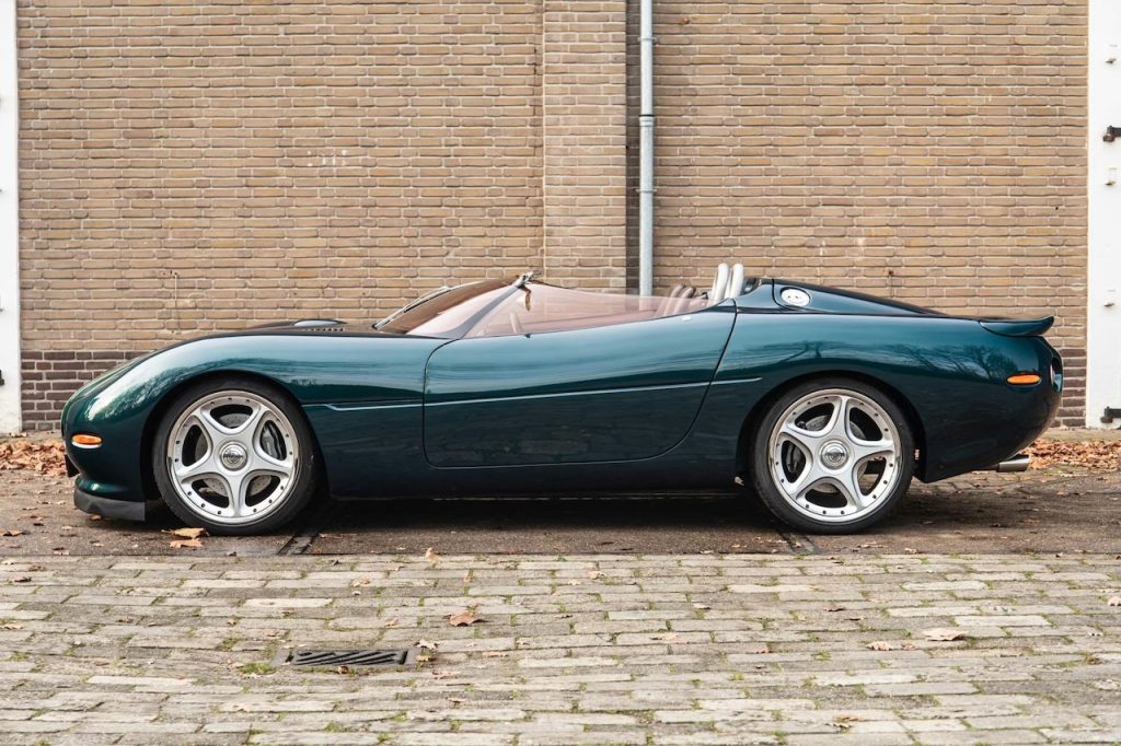 '99 Jaguar XK180 Concept - Une XKR qui joue au Top Model ! 6