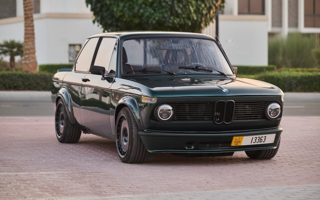 '76 BMW 2002 Restomod - Vintage mais moderne ! 2
