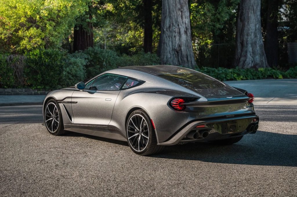 Aston Martin Vanquish By Zagato - Lady Signorina 5