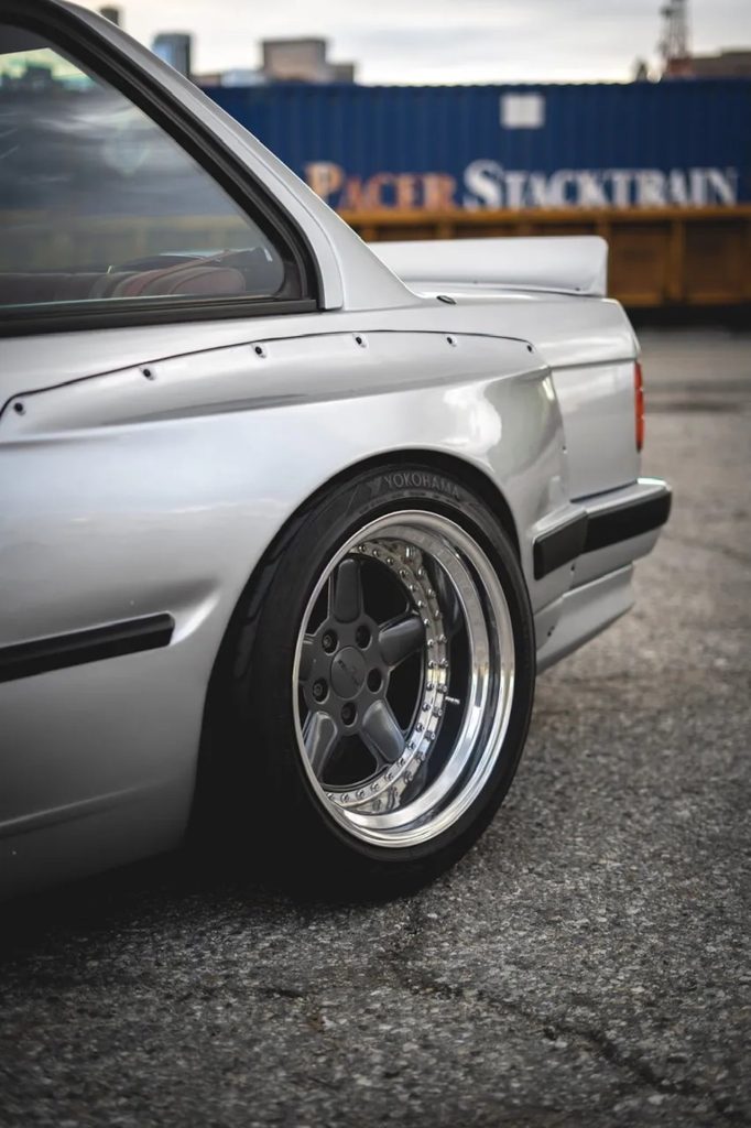 BMW E30 318 is Pandem : Gangster & Gentleman 11