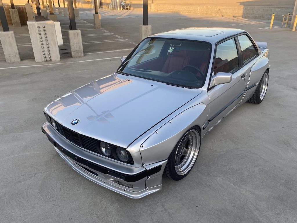 BMW E30 318 is Pandem : Gangster & Gentleman 2