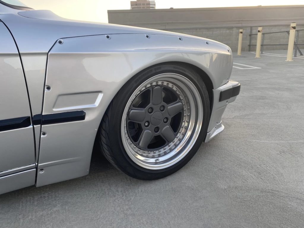 BMW E30 318 is Pandem : Gangster & Gentleman 14