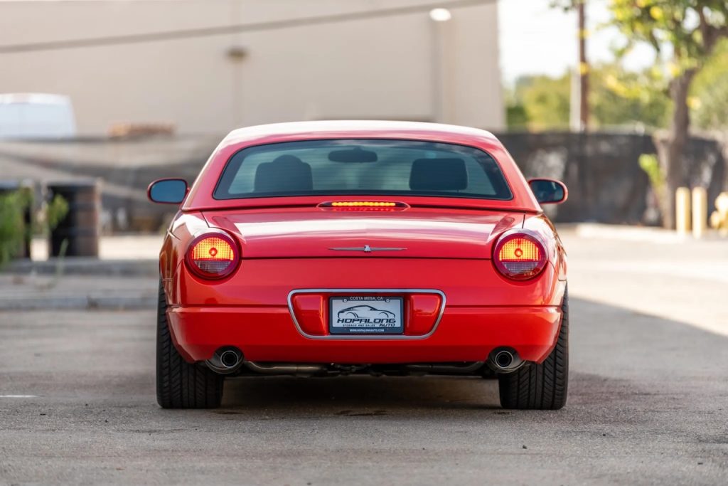 ‘03 Ford Thunderbird SEMA build : T bird goût mandarine 8