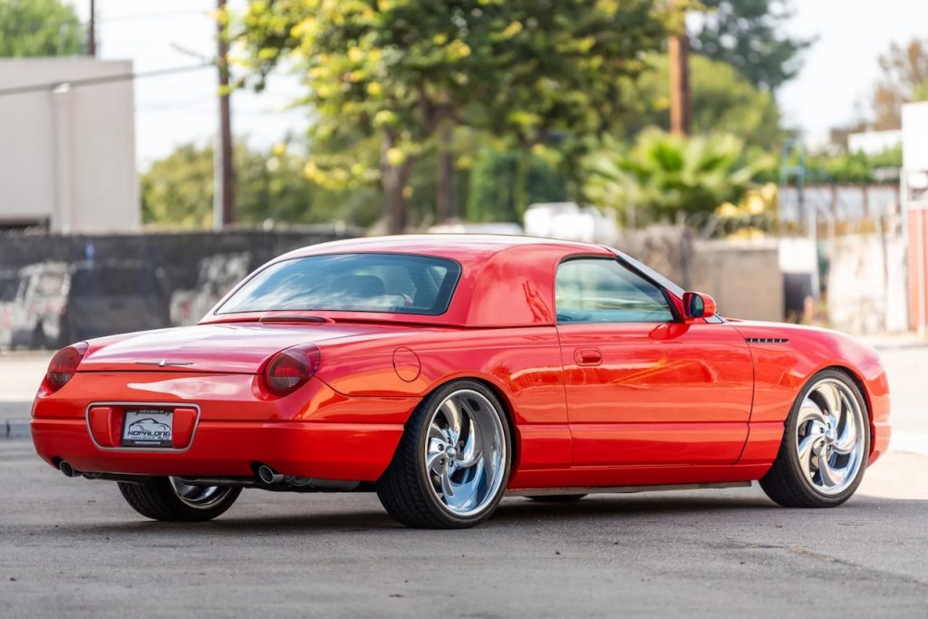 ‘03 Ford Thunderbird SEMA build : T bird goût mandarine 6