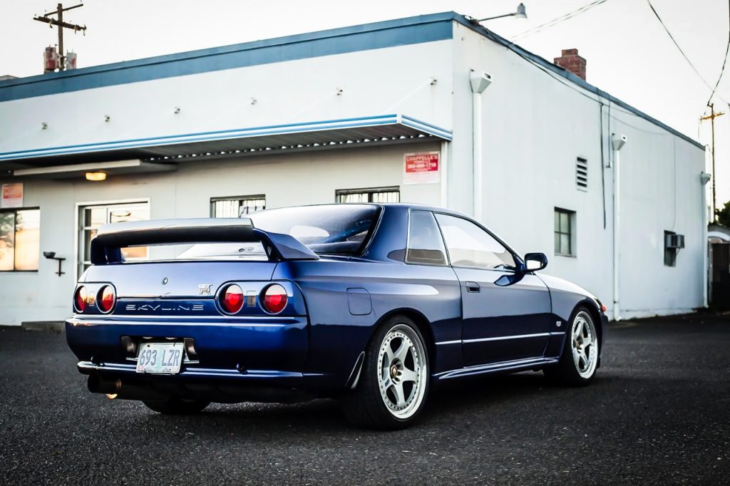 Nissan Skyline R32 GT-R : Blue Godzilla 6