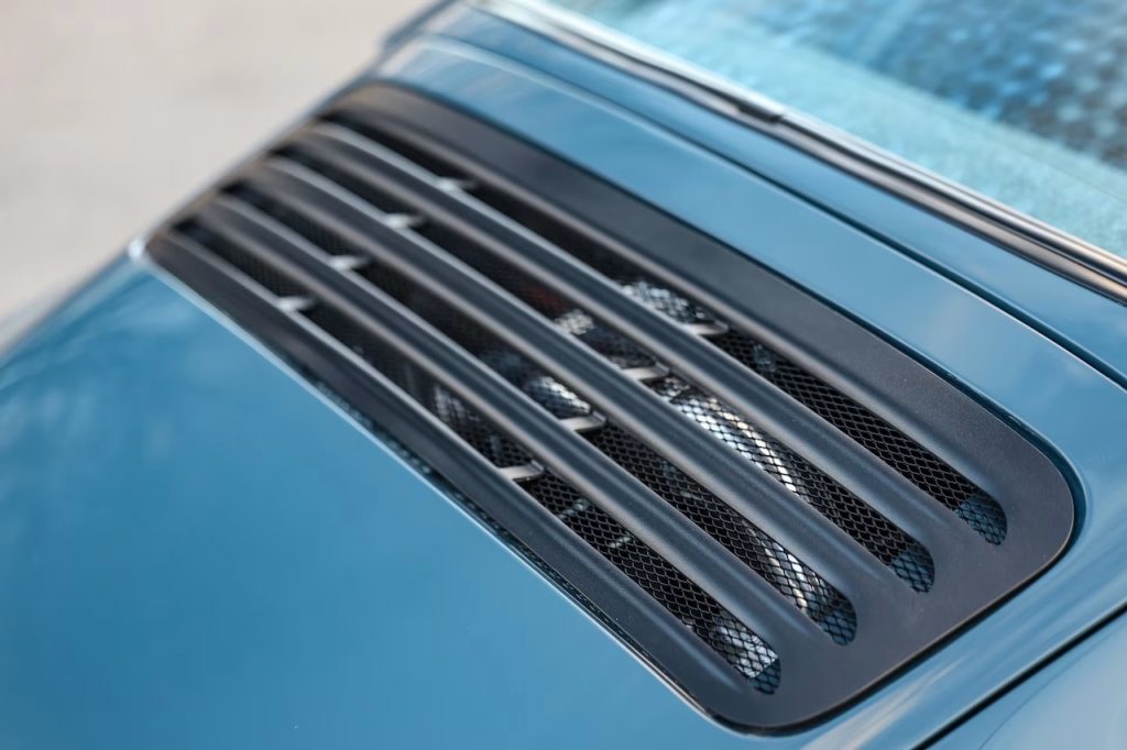 '86 Porsche 930 Turbo 3.3 l de 500 ch - Custom signé Ida Automotive 10