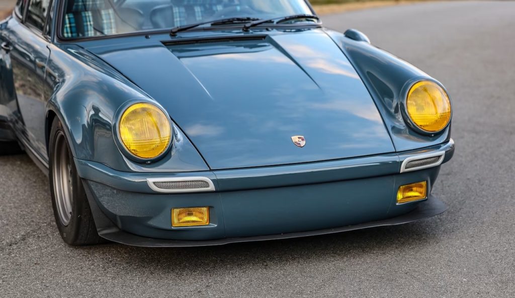 '86 Porsche 930 Turbo 3.3 l de 500 ch - Custom signé Ida Automotive 6