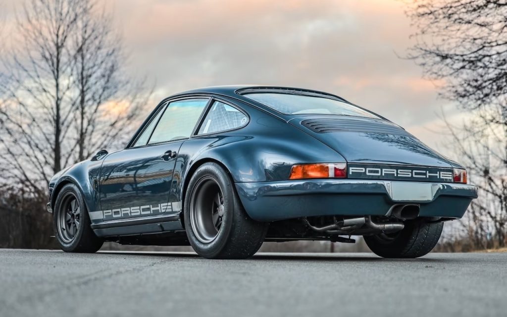 '86 Porsche 930 Turbo 3.3 l de 500 ch - Custom signé Ida Automotive 3
