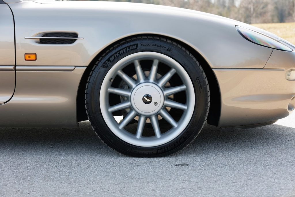 '96 Aston Martin DB7 i6 - Ticket d'entrée... 10