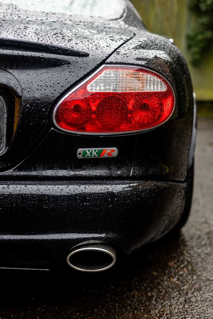 '98 Jaguar XKR Paramount Performance Donington - Félin sous hormones ! 13