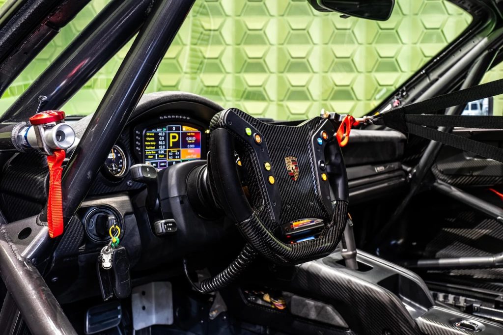 Porsche 935... Full carbone ! 21