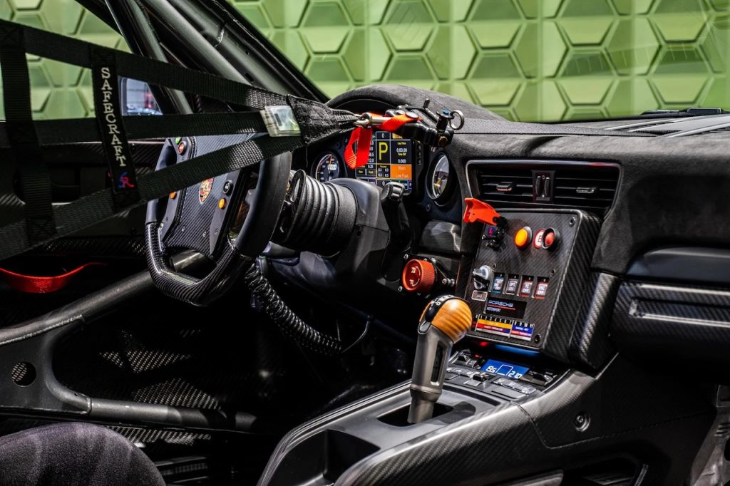 Porsche 935... Full carbone ! 22