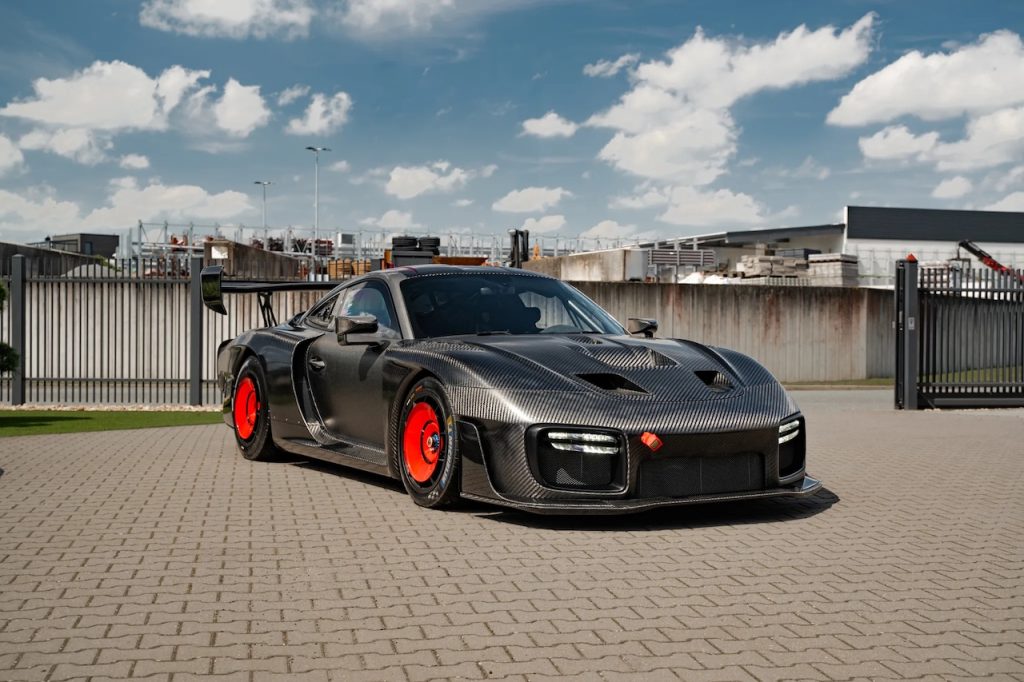 Porsche 935... Full carbone ! 2