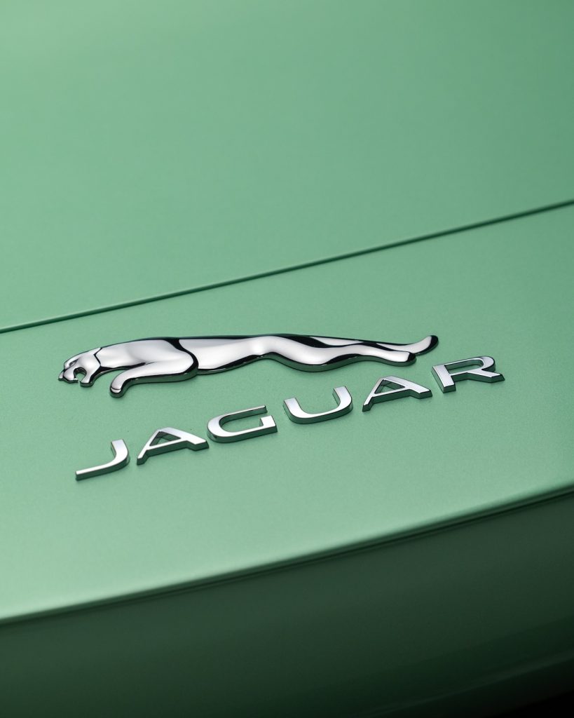 Jaguar C-X75 by Callum - Street legal sur mesure... 14
