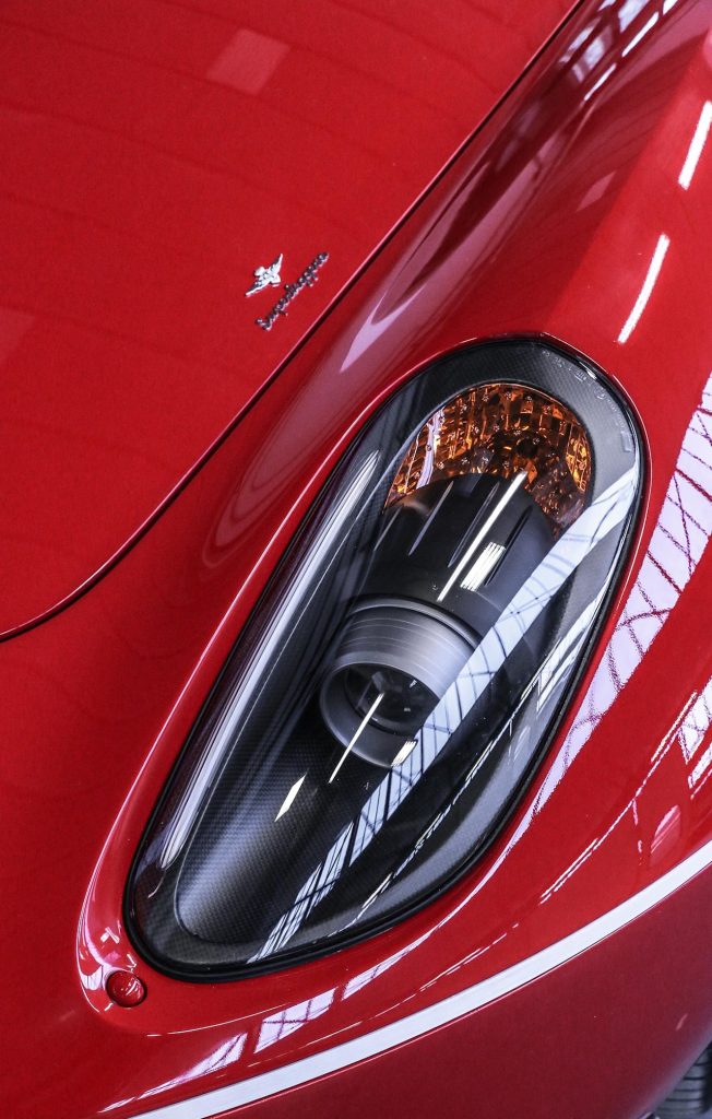 Touring Superleggera Disco Volante - L'Alfa 8C version Miss Univers ! 11