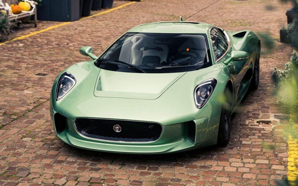 Jaguar C-X75 by Callum - Street legal sur mesure... 7