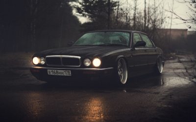 Accueil 7 Jaguar XJ X300 3.2 Sport – On pose la reine en statique !