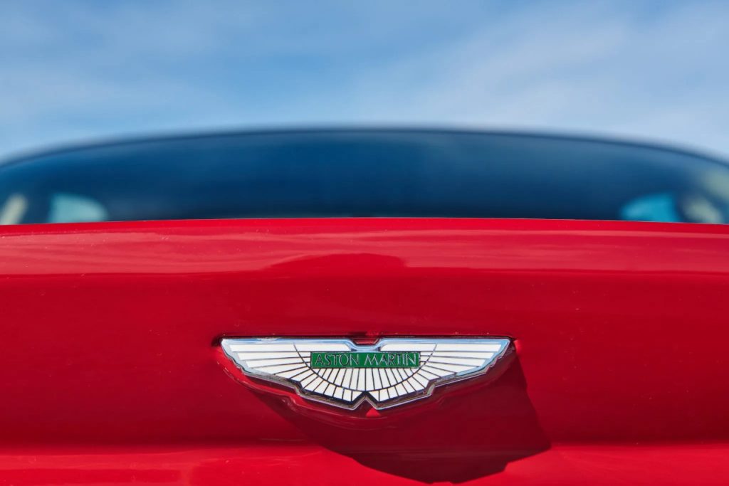 '95 Aston Martin Vantage V550 - Vade Retro ! 9