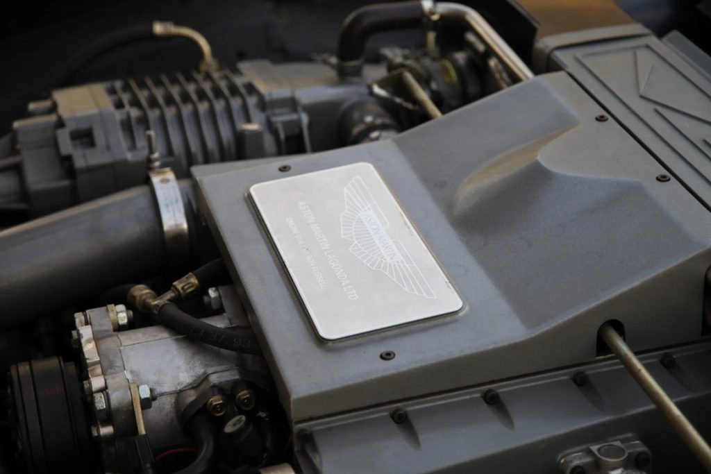 '95 Aston Martin Vantage V550 - Vade Retro ! 17