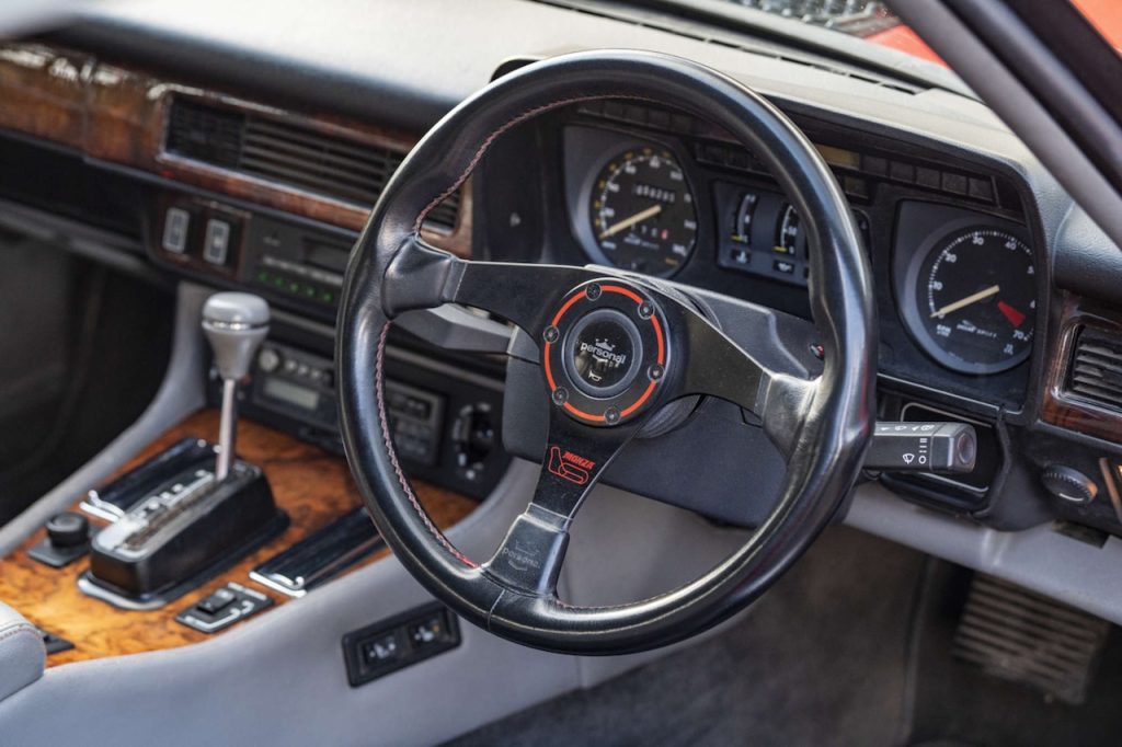 '90 Jaguar XJR-S Monaco by PBB Design - Même les footballeurs partent à la retraite ! 22