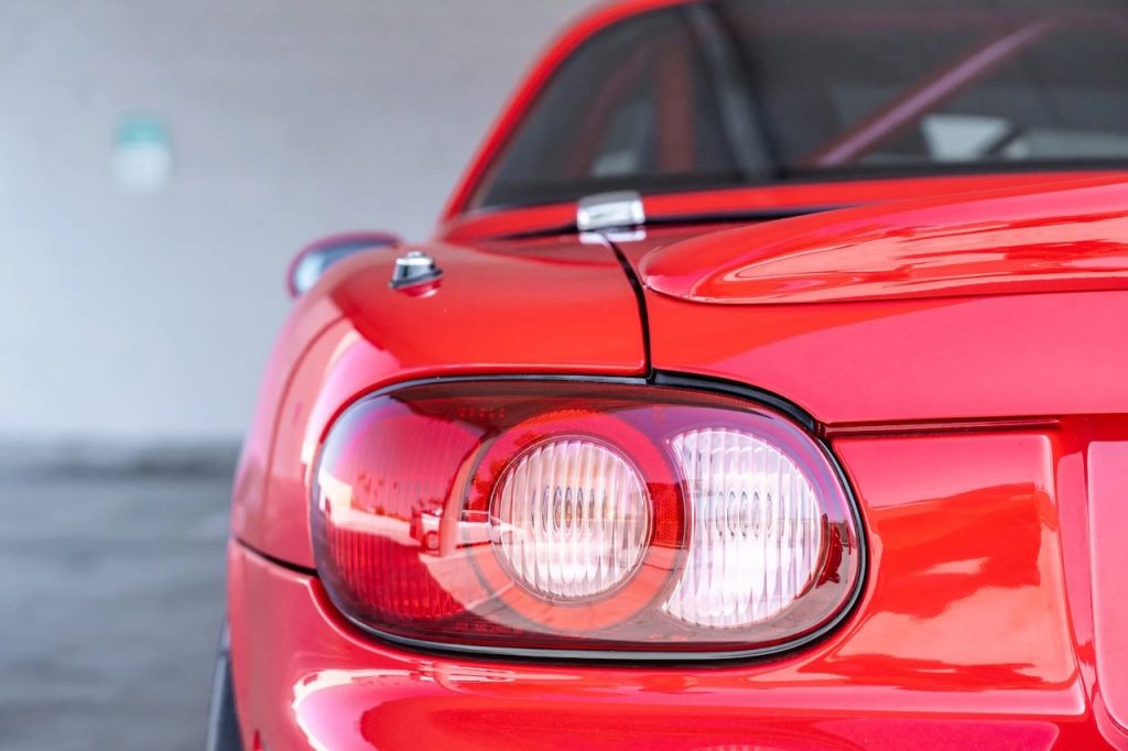 2002 Mazda MX5 V8 LS3 - Quand la danseuse devient boxeuse ! 10