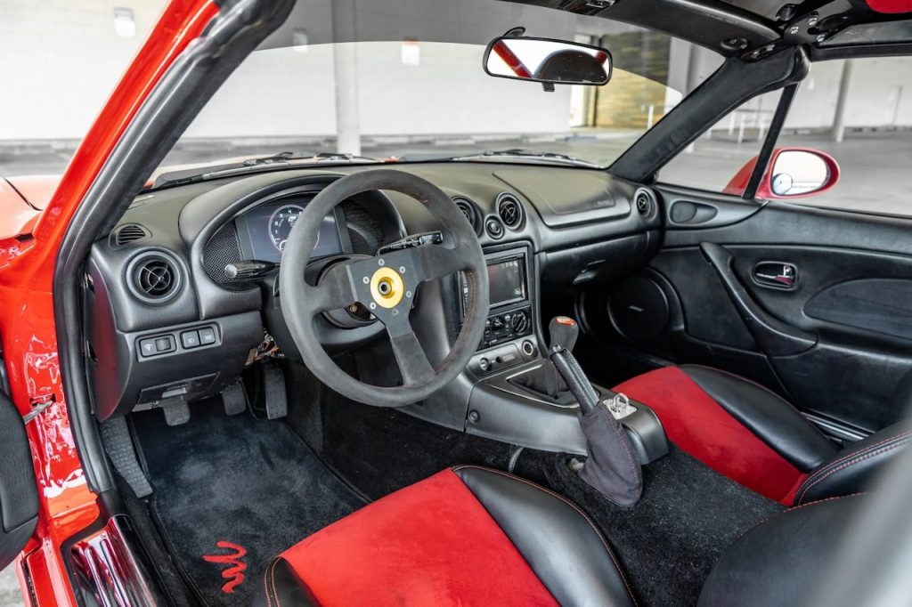 2002 Mazda MX5 V8 LS3 - Quand la danseuse devient boxeuse ! 19