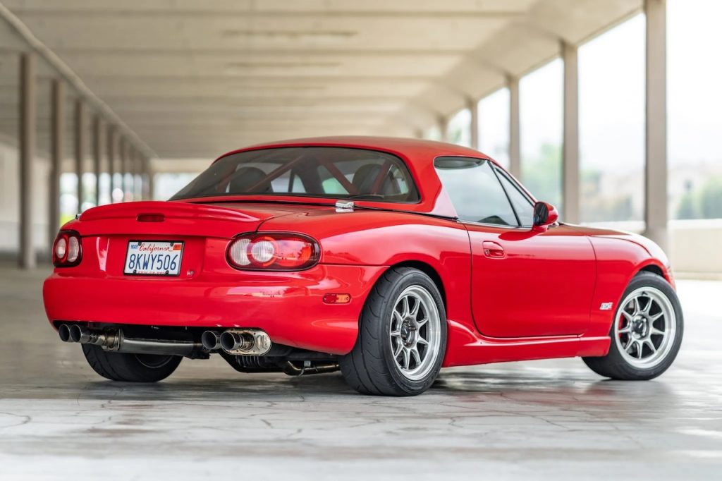 2002 Mazda MX5 V8 LS3 - Quand la danseuse devient boxeuse ! 5