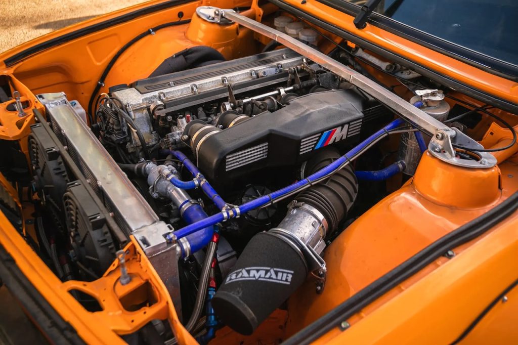 '87 BMW 520i devenue M5 Jägermeister... Apérooooo ! 14