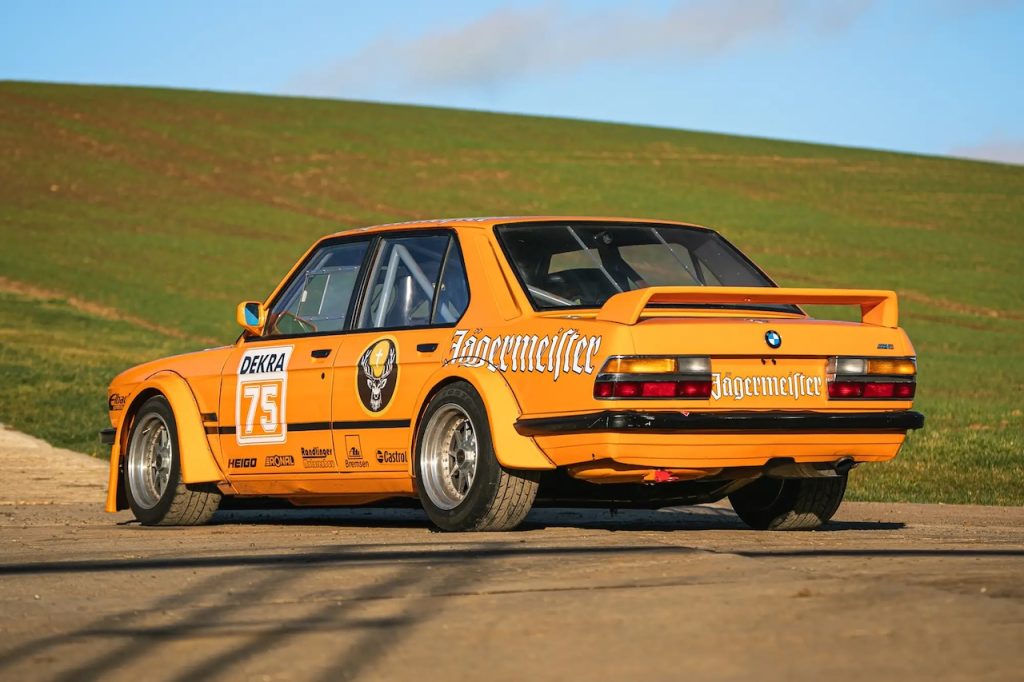 '87 BMW 520i devenue M5 Jägermeister... Apérooooo ! 5