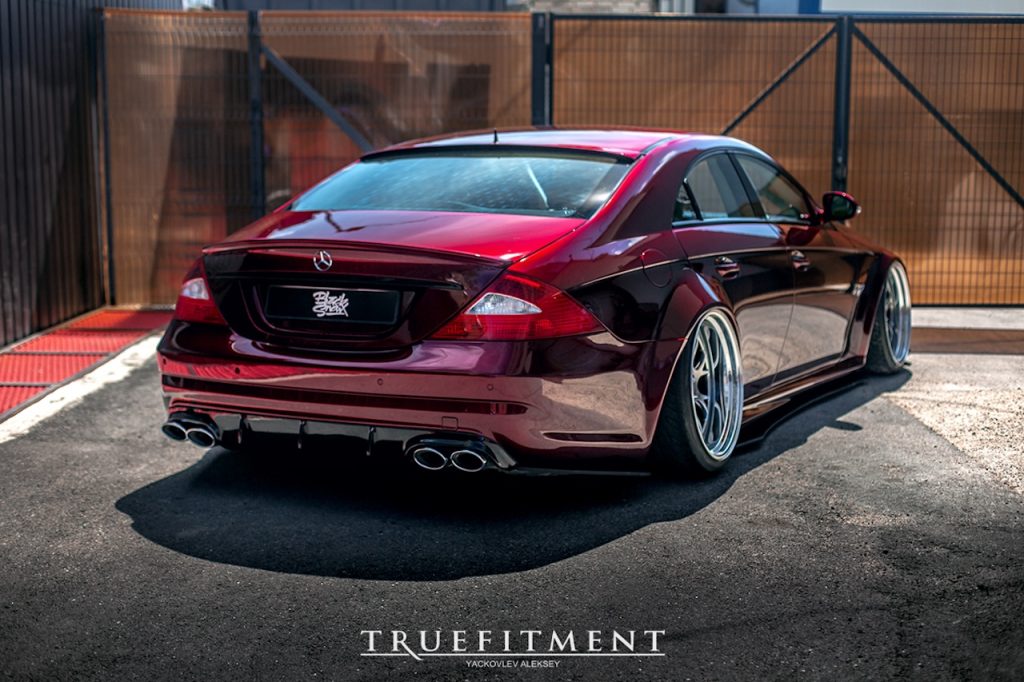 Mercedes CLS Hellaflush - L'étoile qui ne manque pas d'air... 3