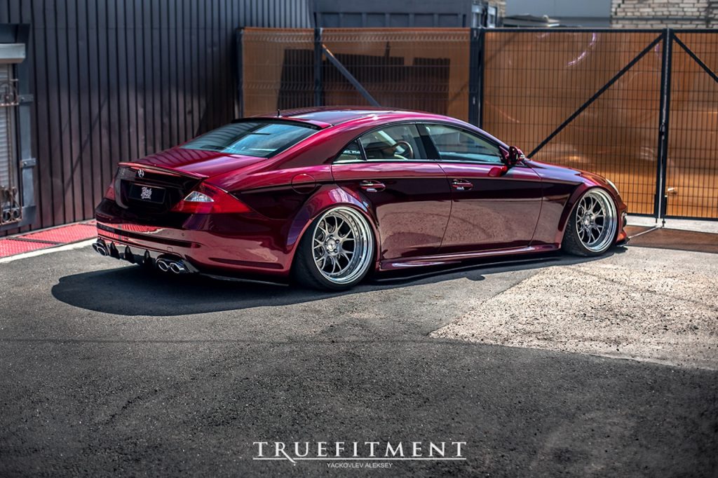 Mercedes CLS Hellaflush - L'étoile qui ne manque pas d'air... 10