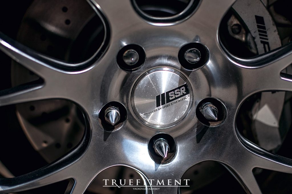 Mercedes CLS Hellaflush - L'étoile qui ne manque pas d'air... 14