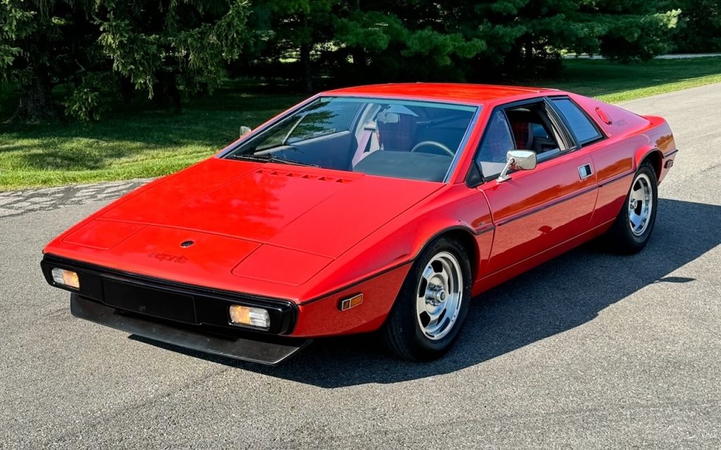 Lotus Esprit - De la S1 à la V8... 8