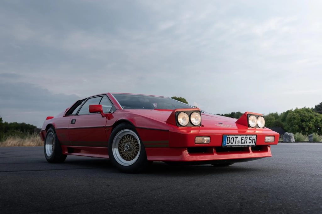Lotus Esprit - De la S1 à la V8... 15