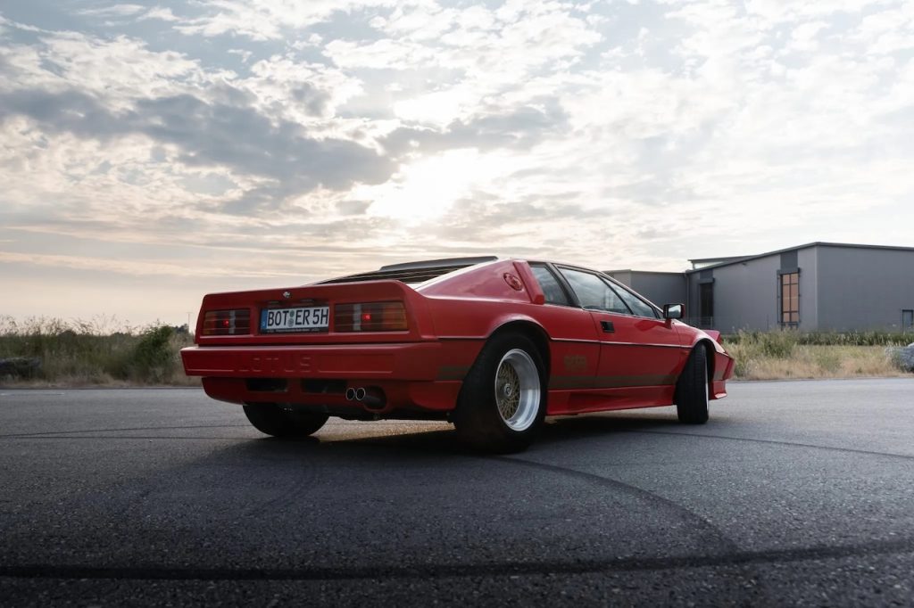 Lotus Esprit - De la S1 à la V8... 16