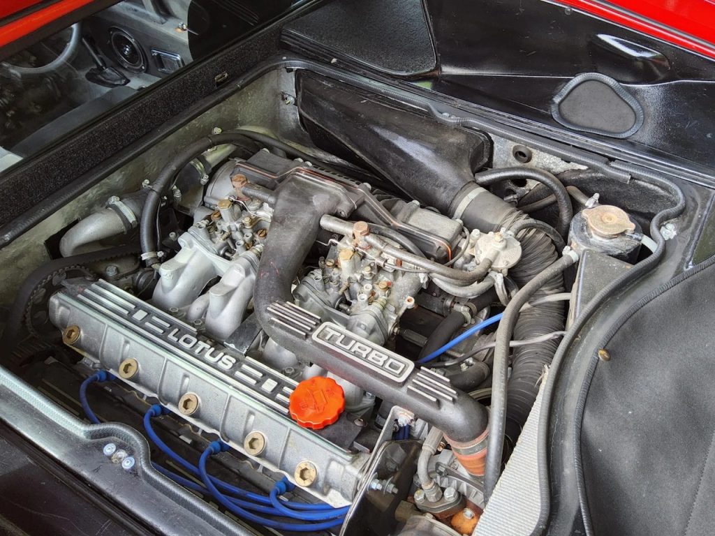 Lotus Esprit - De la S1 à la V8... 21