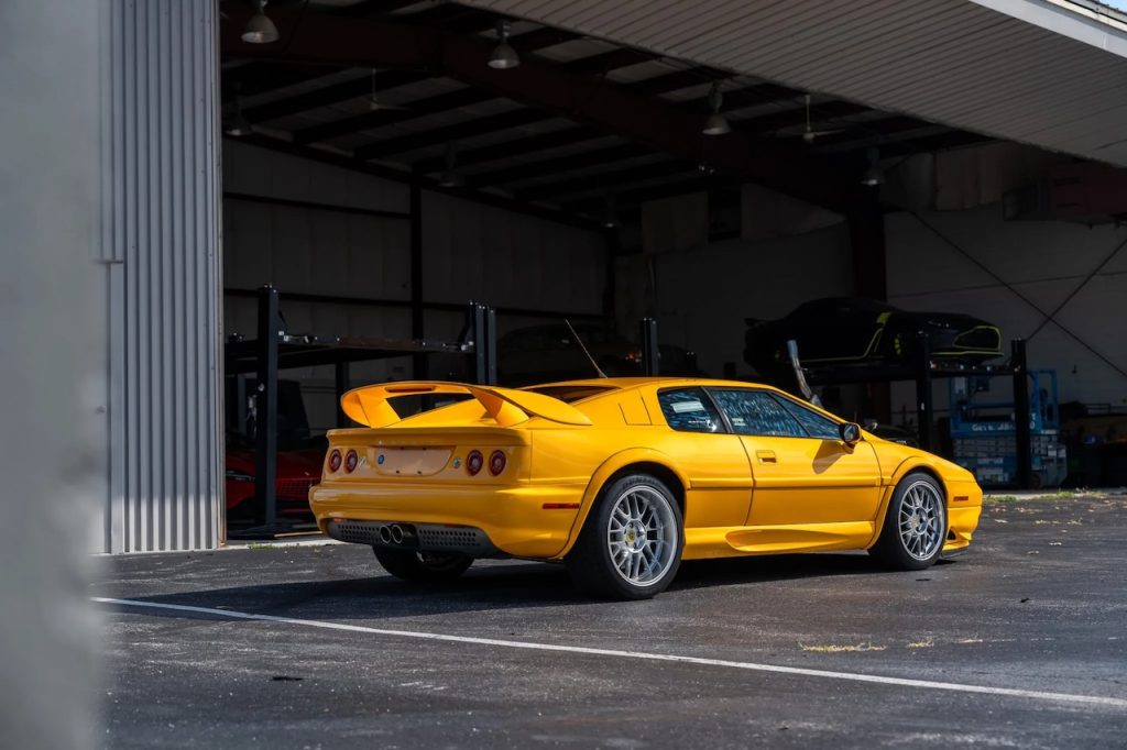 Lotus Esprit - De la S1 à la V8... 46