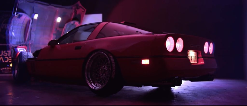 '87 Chevrolet Corvette C4 - Ambiance Stance Retrowave ! 4