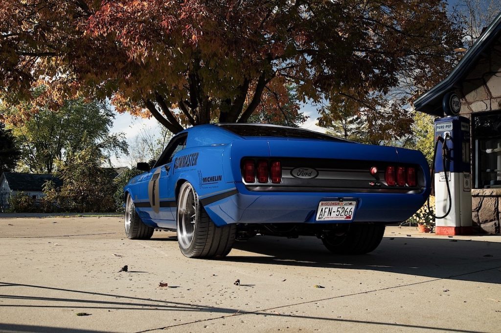 #SEMA 2019 - Mustang Mach 1 "UNKL" by Ringbrothers 3